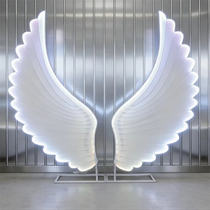 光る天使の羽ライト小道具 カラフルファンタジーLEDウィング - Lighting Decoration Ideas のレビューと価格